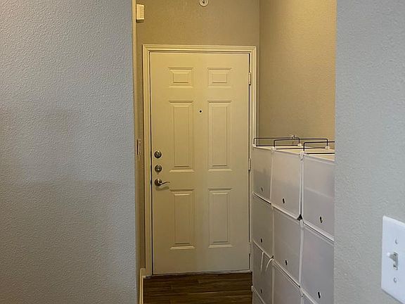 3rd image of 4903 Walnut St #1234