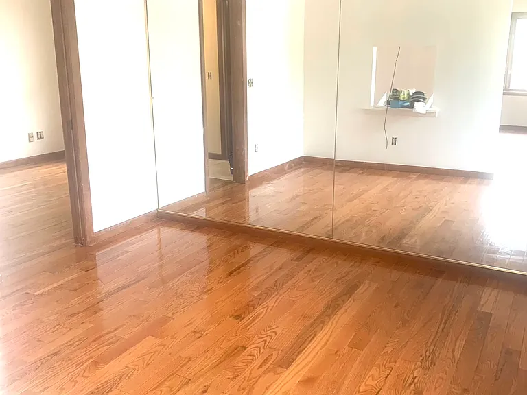 622 Cedar Grv #1 — Photo 7