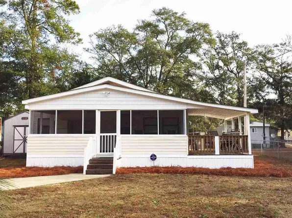 812 Futch St, North Myrtle Beach, SC 29582