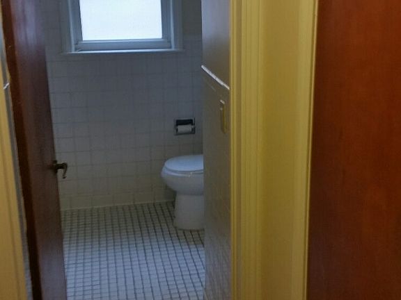 4th image of 8855 Lamon Ave APT 1B