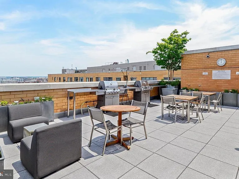 440 L St NW #1106 — Photo 30