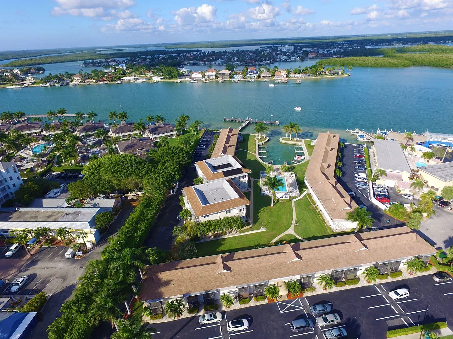 850 Palm St — Photo 4