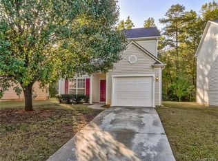 607 Stillgreen Ln, Charlotte, NC 28214