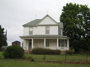 12801 Old Richmond Rd, Keeling, VA 24566