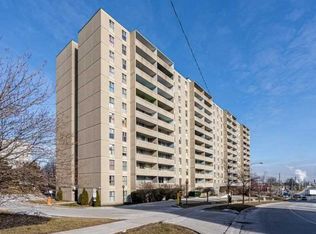 2 Glamorgan Ave #907, Toronto, ON