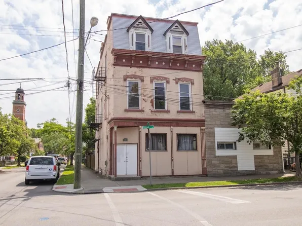 1702 Garrard St, Covington, KY 41014