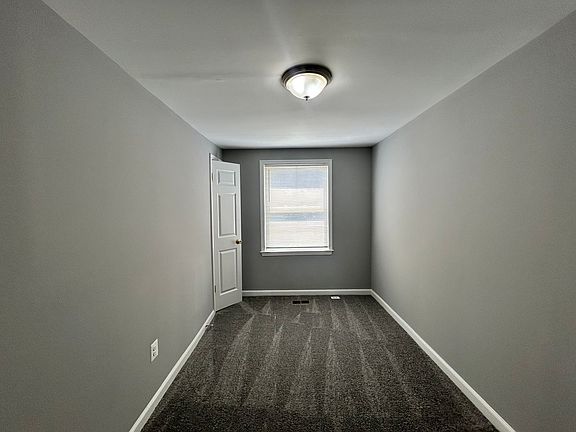 5th image of 3207 Ingleside Ave