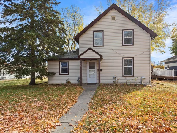 317 S 4th St, Le Sueur, MN 56058