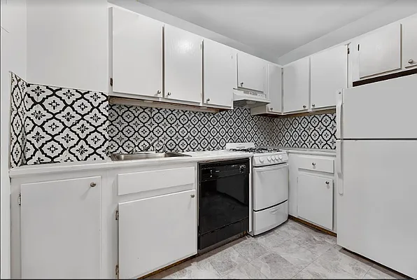 Rented by REAL New York | media 16