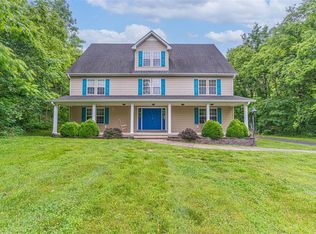 6233 New Glasgow Rd, Scottsville, KY 42164