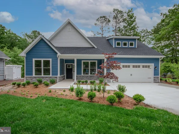 1 Tiller Ln, Ocean Pines, MD 21811