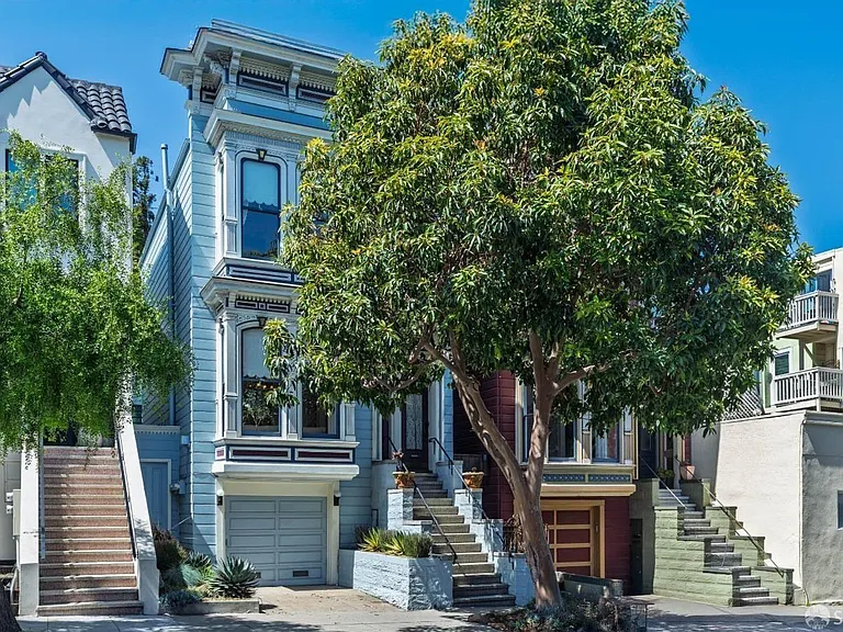 135 Scott St — Photo 2