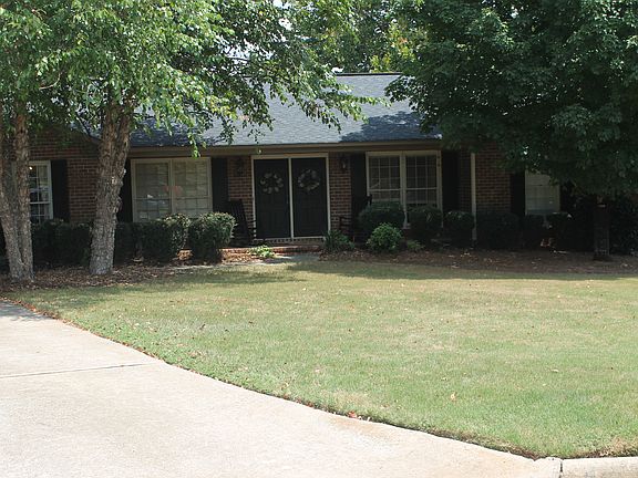 Great curb appeal