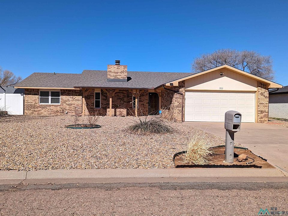 1st image of 500 Rosewood Dr
