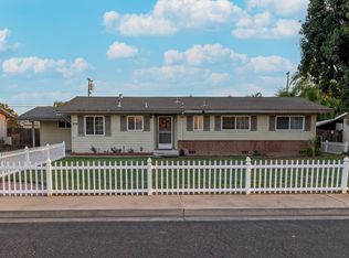 358 W Wayside Dr, Dinuba, CA