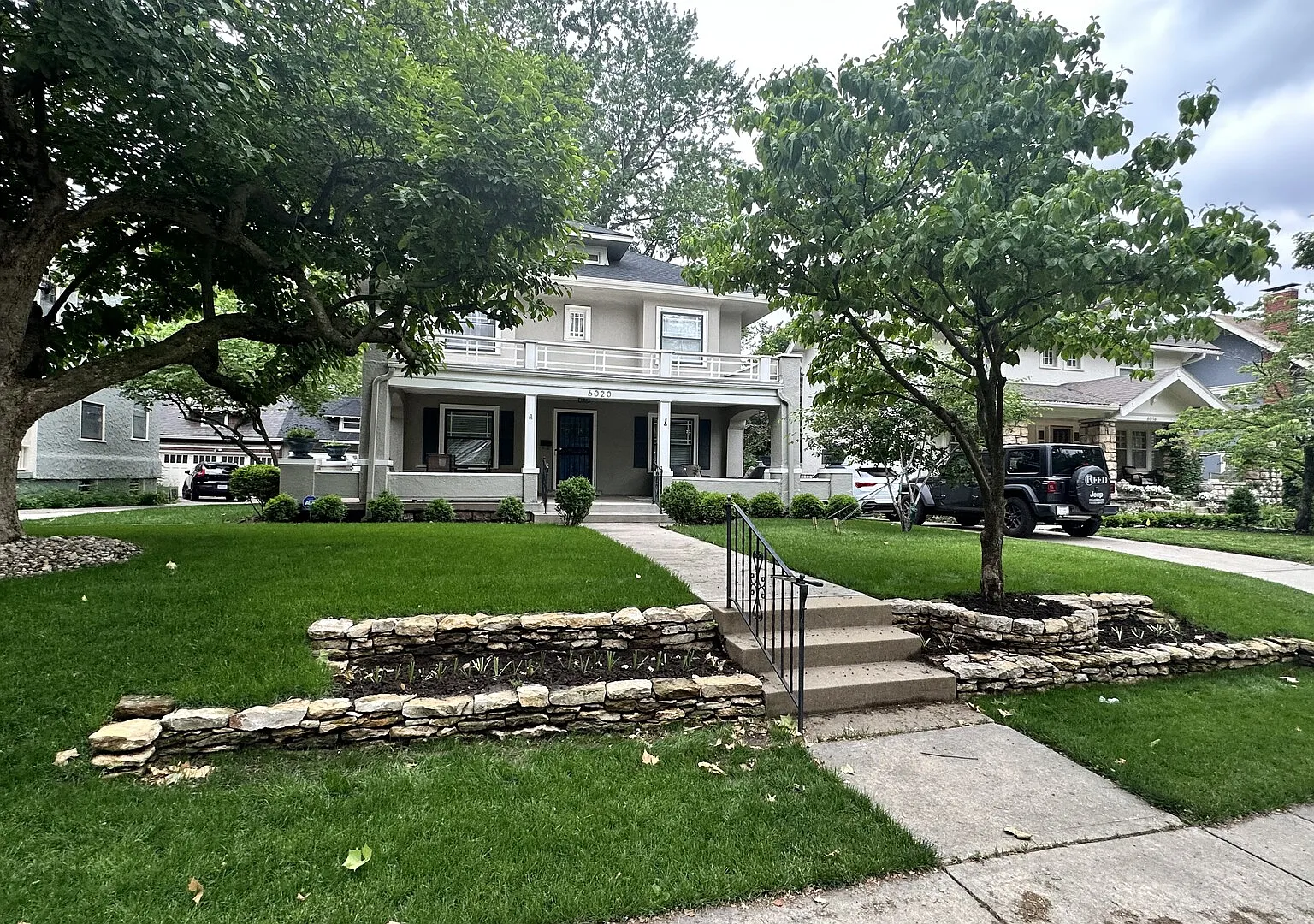 Beautifully Updated 1917 Classic Brookside 3-BR /Book for World Cup 26 — Photo 1