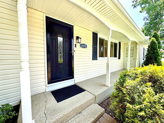 3rd image of 2875 Ocean Avenue