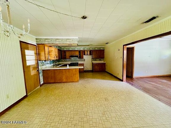 4th image of 833 Tensas Dr