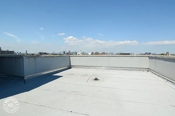 Rented by MySpaceNYC | media 68