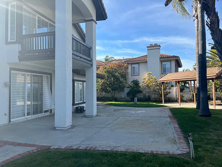 463 Acero Pl — Photo 19