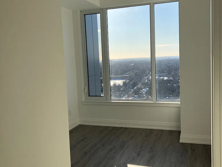 75 Canterbury Pl #Penthouse 605 — Photo 15