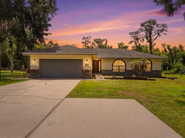 8636 Oakwood Dr, Lakeland, FL 33810