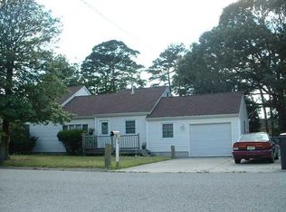20 Harbor View Ln, Toms River, NJ 08753