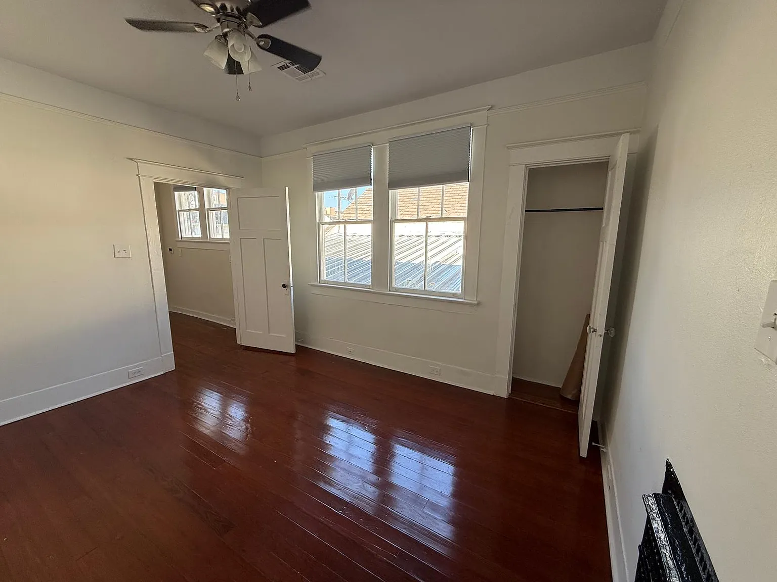 2 bed, 800 sqft, $1,650 — Photo 3