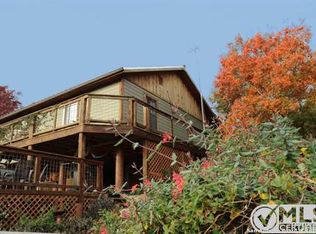 1351 Greenbriar Dr, Canyon Lake, TX 78133