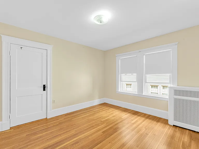 95 Willow St #2 — Photo 10