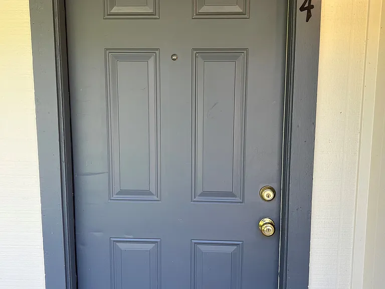 3161 Glenda Ave #204 — Photo 11