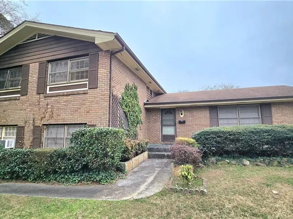 3295 Regalwoods Dr, Atlanta, GA 30340