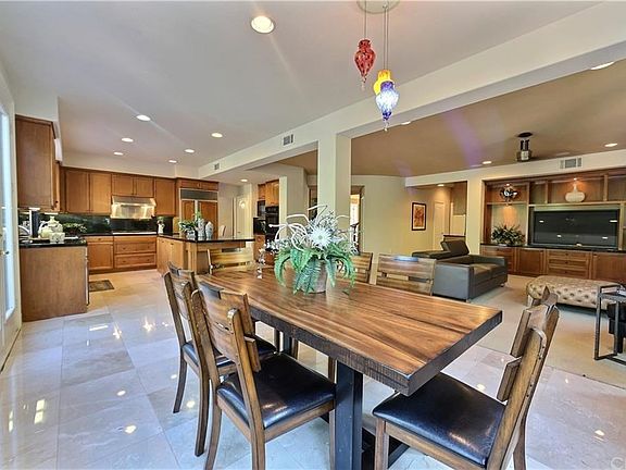 5th image of 2195 Palmer Pl