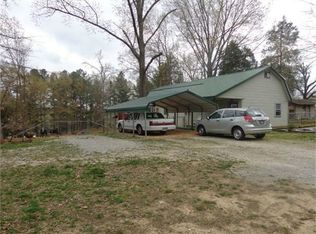 150 Robin Hill Loop, Paris, TN 38242