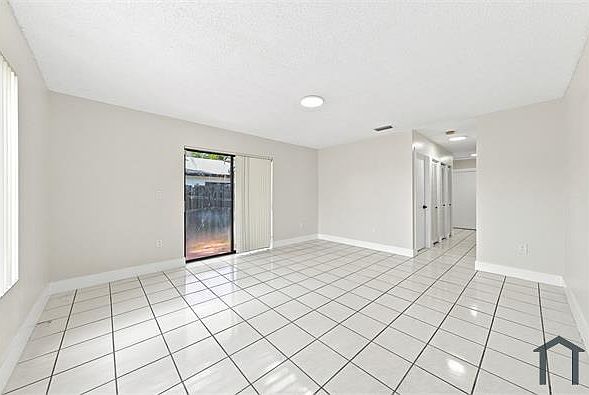 1st image of 20117 SW 88th Ct
