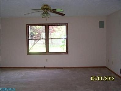2nd image of 749 Creekside Dr