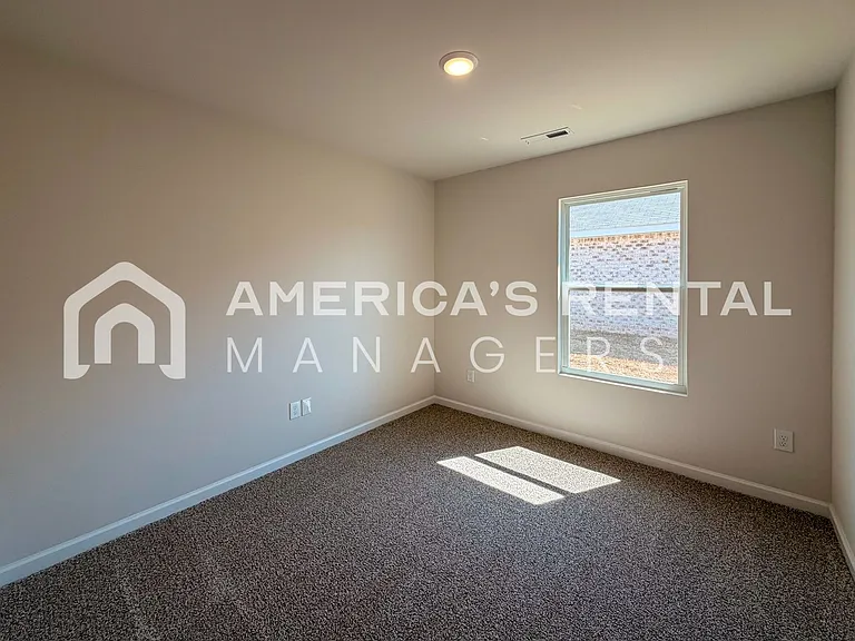 113 Jonboy Ave — Photo 16