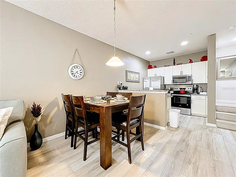 8986 Shine Dr — Photo 8