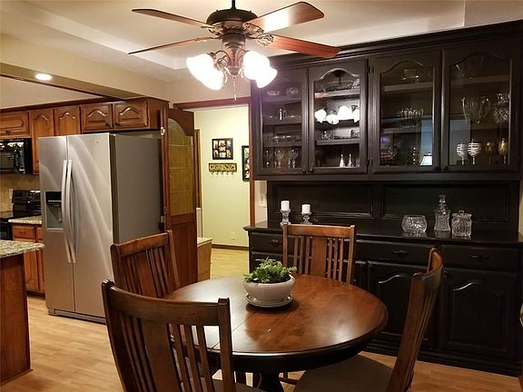 5th image of 13400 Green Valley Dr