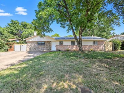 705 Hickory St, Arlington, TX, 76012