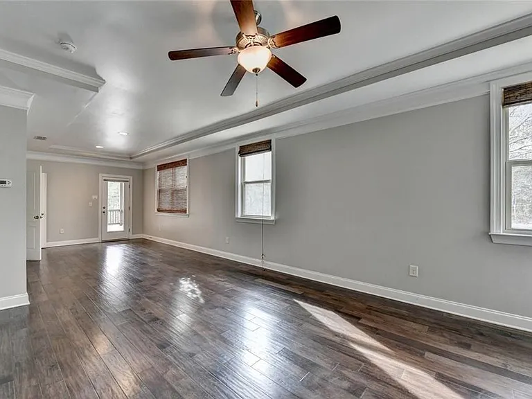 2540 Maple Ridge Ln — Photo 48
