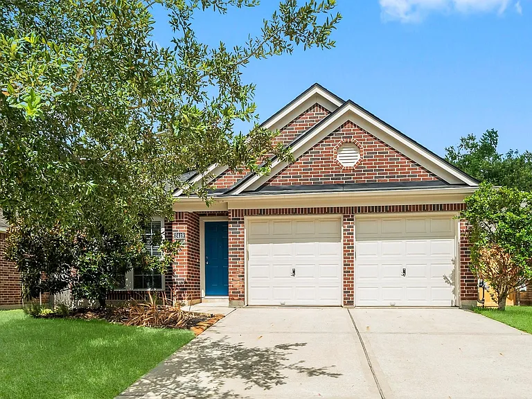 2419 Keegan Hollow Ln — Photo 33