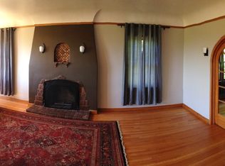 3665 NE Merges Dr, Portland, OR 97212