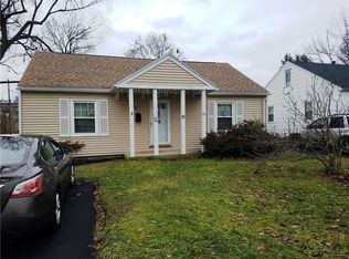 315 Falstaff Rd, Rochester, NY 14609