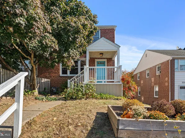 1233 Cobbs St, Drexel Hill, PA 19026