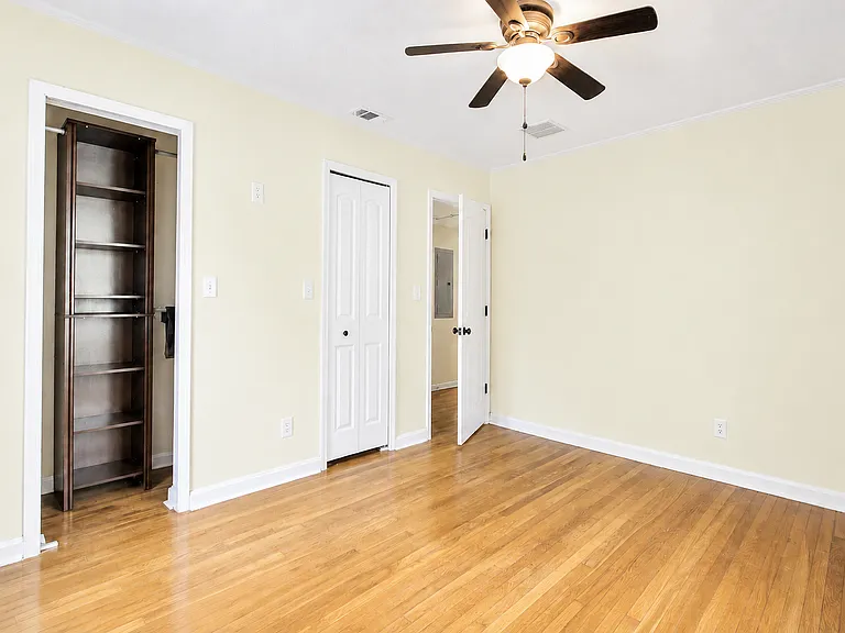 1554 Geraldine Dr — Photo 16