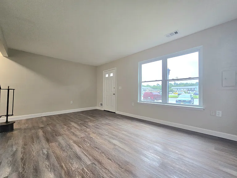 252 Greenwood Loop Rd — Photo 9