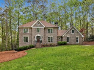 8025 River Cir, Sandy Springs, GA 30350