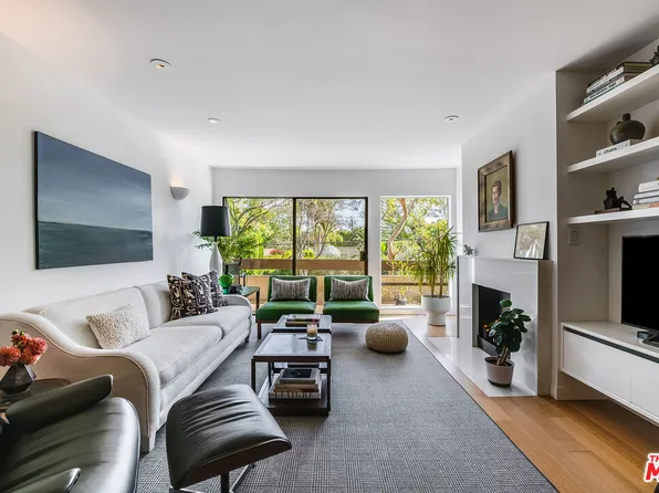 950 N Kings Rd Unit 242, West Hollywood, CA 90069