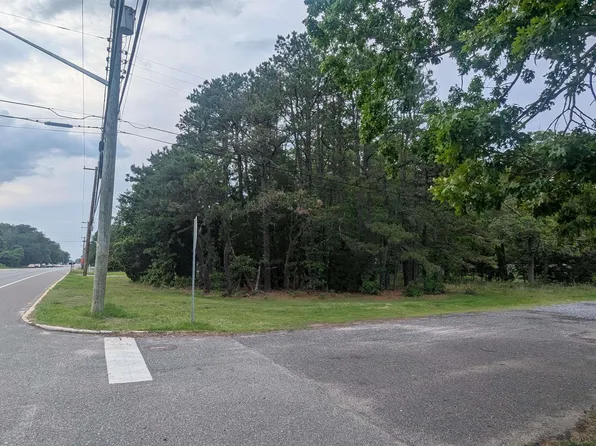 B 569 L 32 White Horse Pike, Absecon, NJ 08205